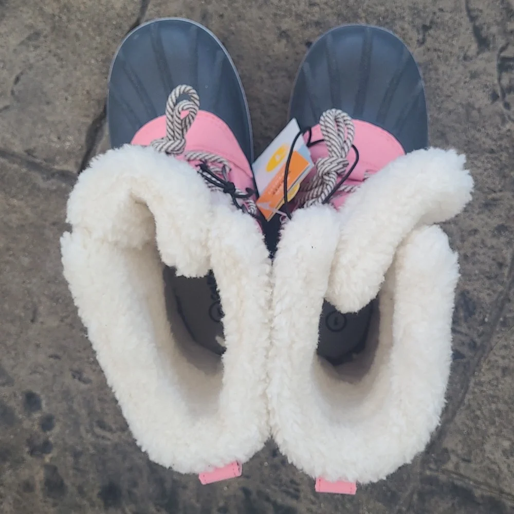 New! Cat & Jack Denver Kit waterproof leather faux fur gray pink Girls boots